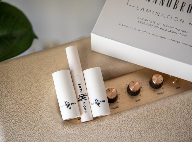 At-Home Brow Lamination – Testing Nanobrow Lamination Kit